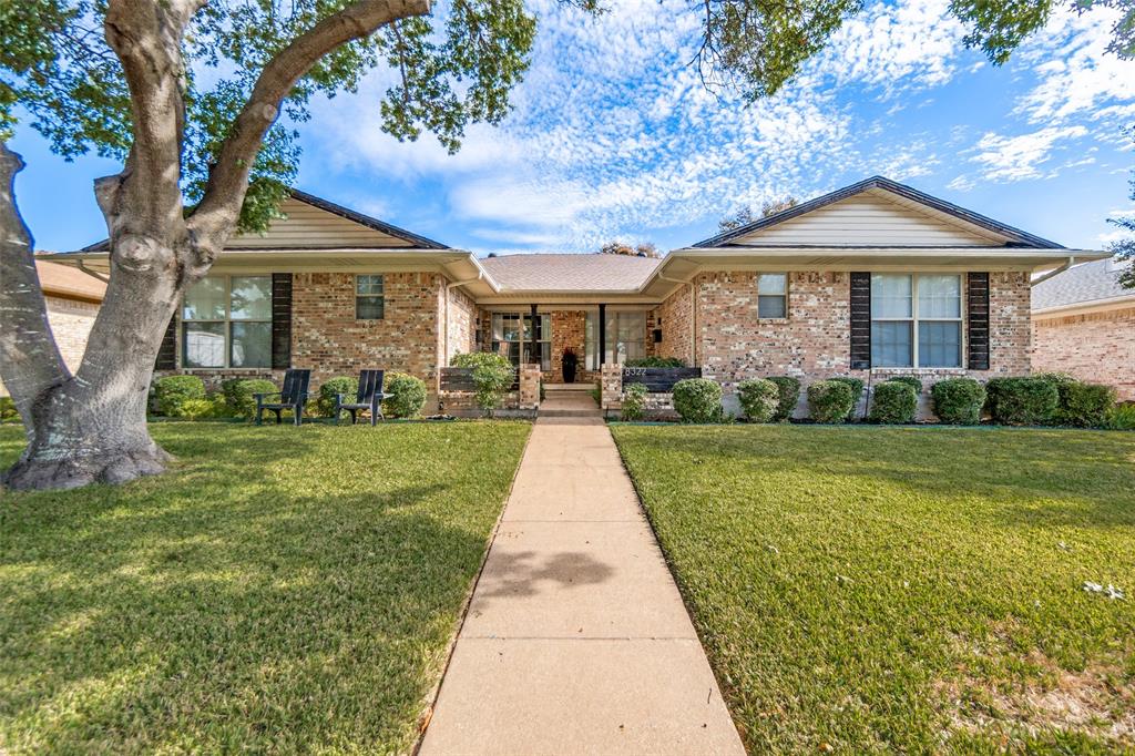 8324 Lullwater Drive, Dallas, TX 75218