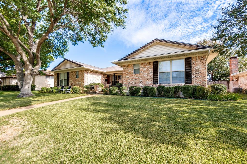 8324 Lullwater Drive, Dallas, TX 75218