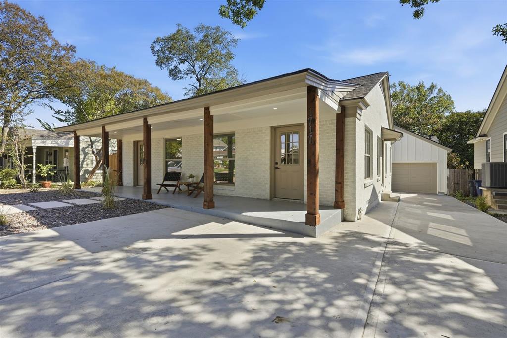1717 Virginia Place, Fort Worth, TX 76107