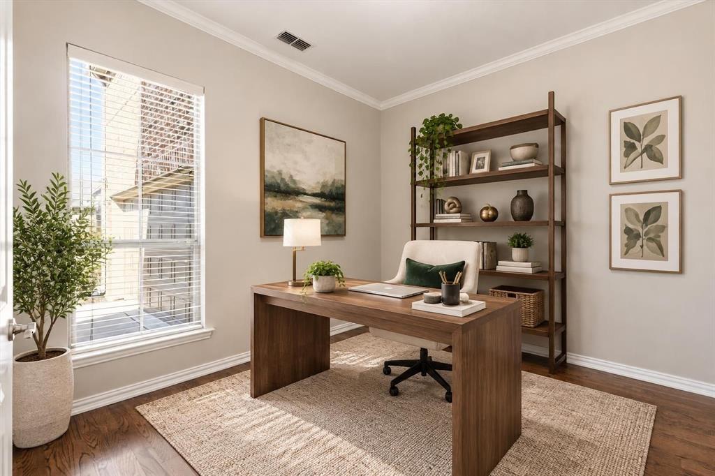 Virtually stage office