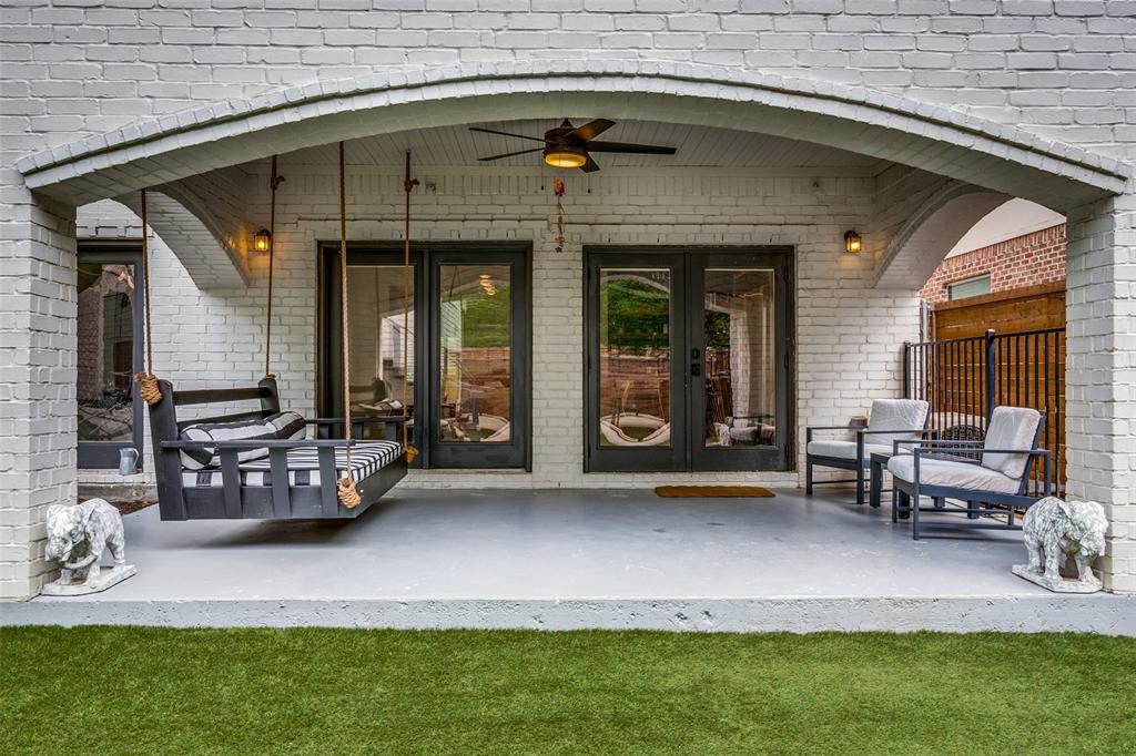 2829 Dyer Street, University Park, TX 75205