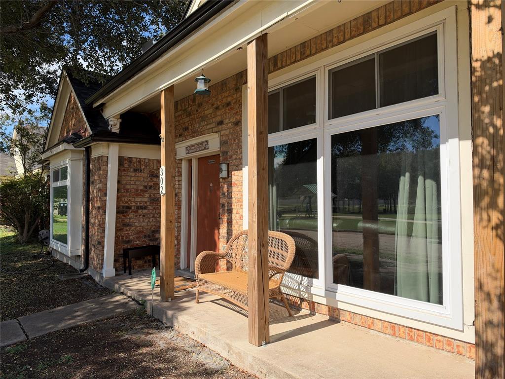 302 Pool Street, Cedar Hill, TX 75104