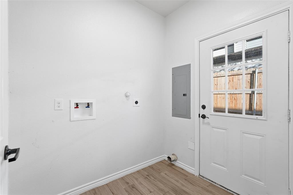 124 Chris Drive, Rockwall, TX 75032
