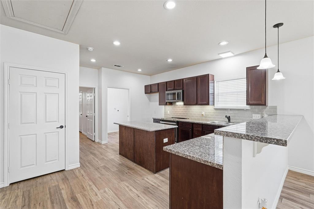 124 Chris Drive, Rockwall, TX 75032