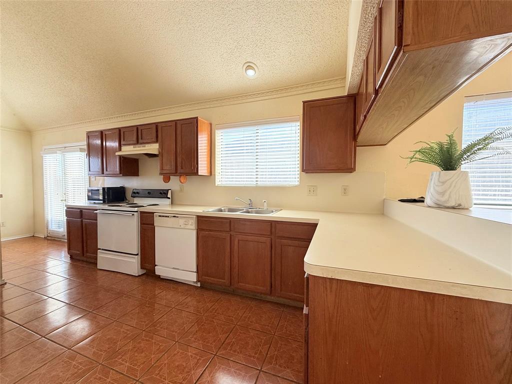 1708 Liberty Lane, Mesquite, TX 75149