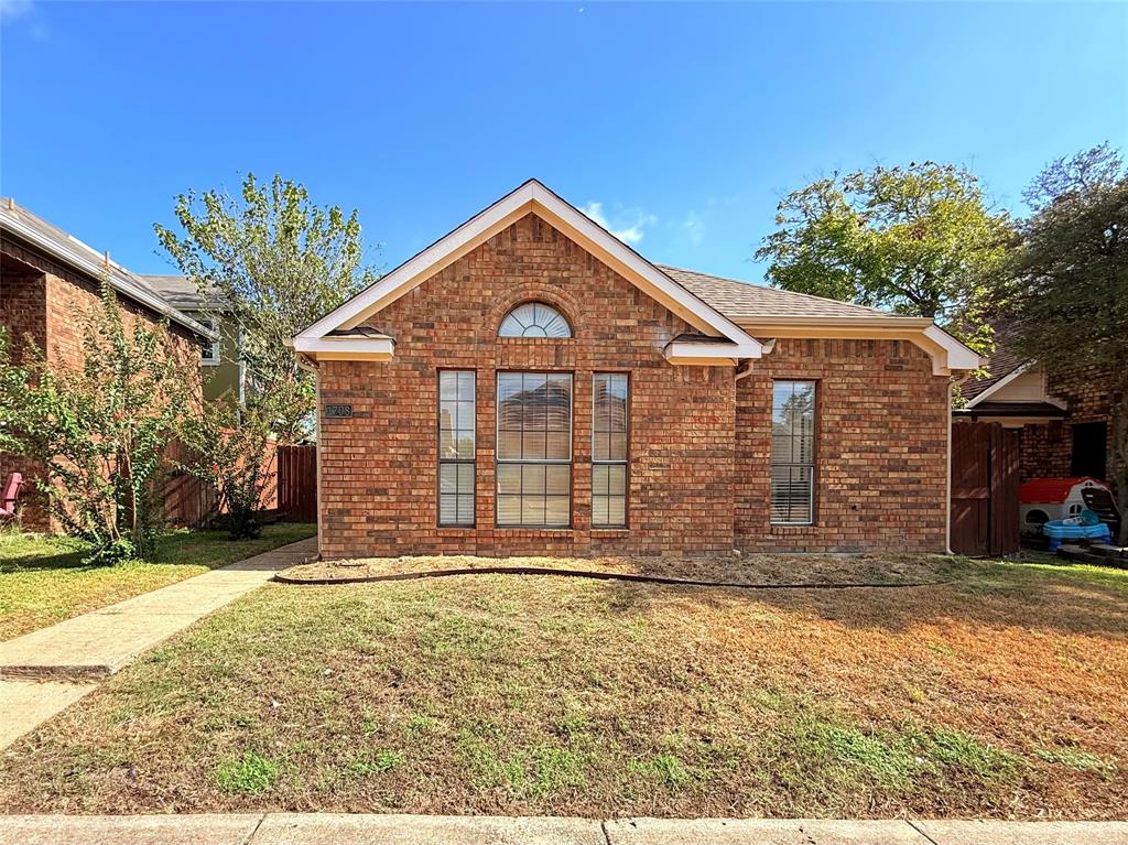 1708 Liberty Lane, Mesquite, TX 75149