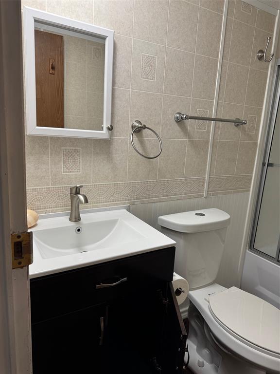 3520 Gerry Drive, Granbury, TX 76049