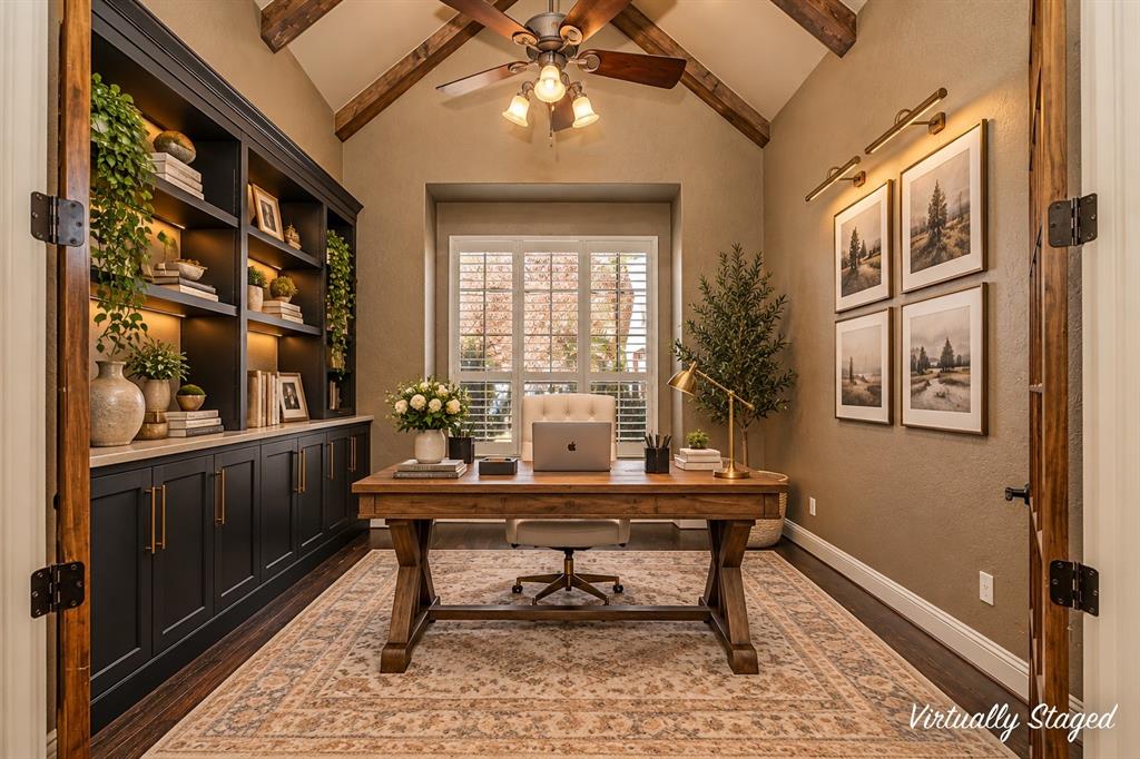 1407 S Houston Street, Kaufman, TX 75142