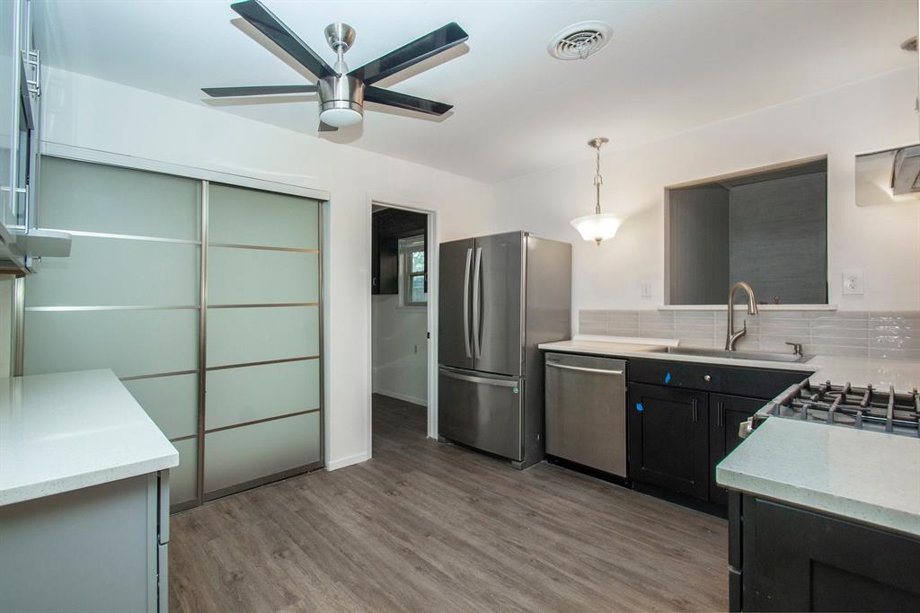 2706 S 5Th Street, Garland, TX 75041