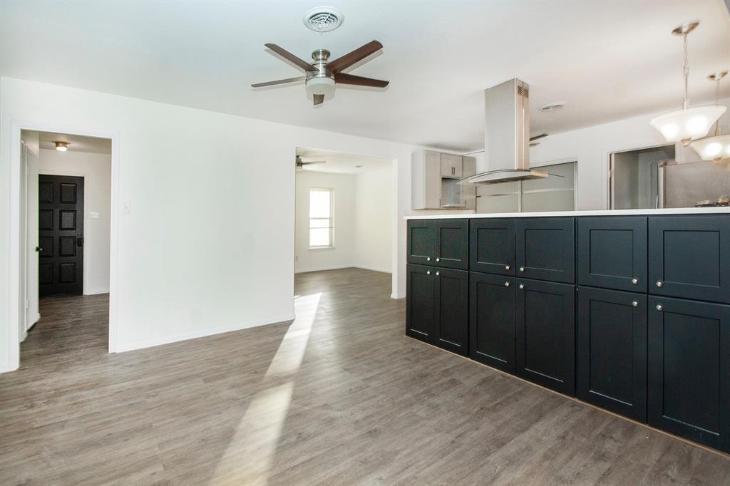 2706 S 5Th Street, Garland, TX 75041