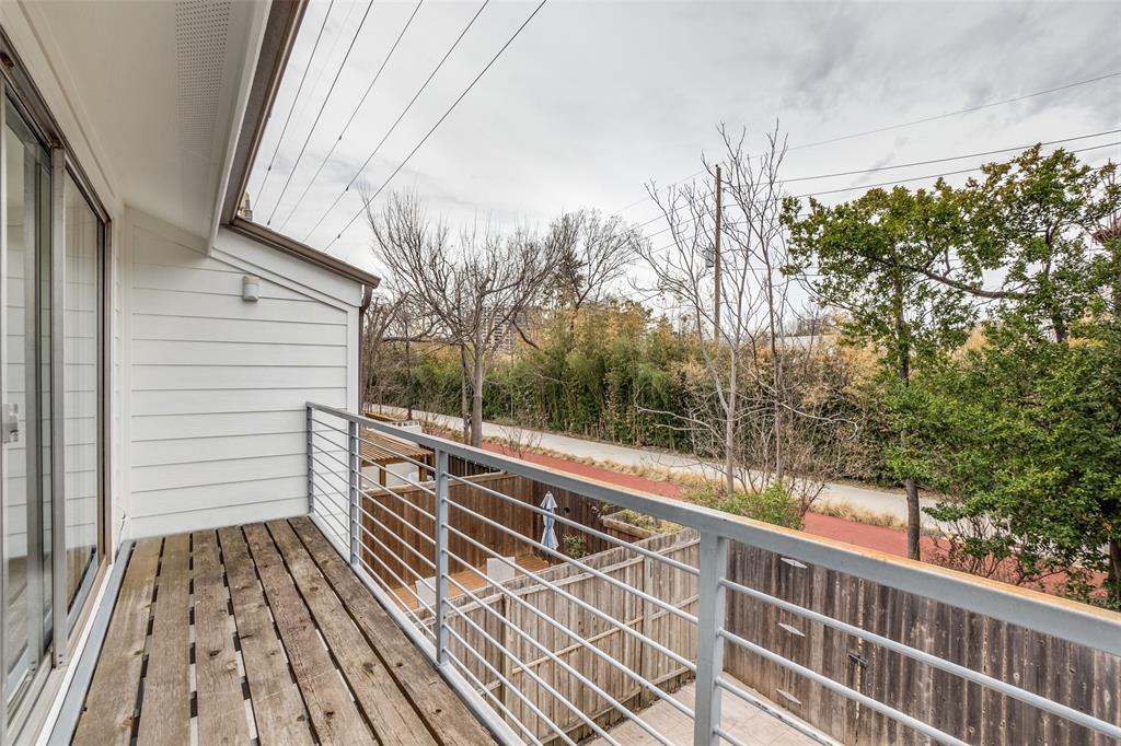 4135 Buena Vista Street, Dallas, TX 75204