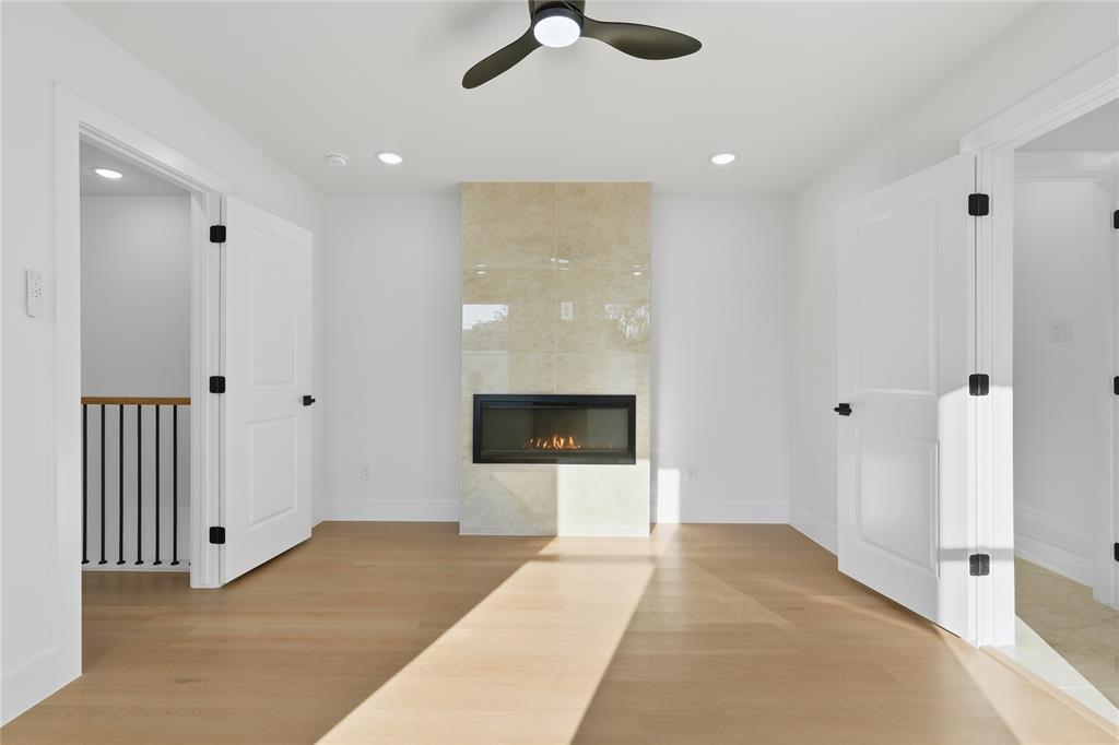 2400 Dyson Street, Dallas, TX 75215