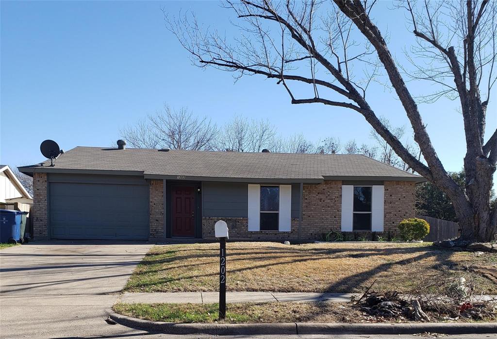 1202 Toyah Creek Lane, Garland, TX 75040