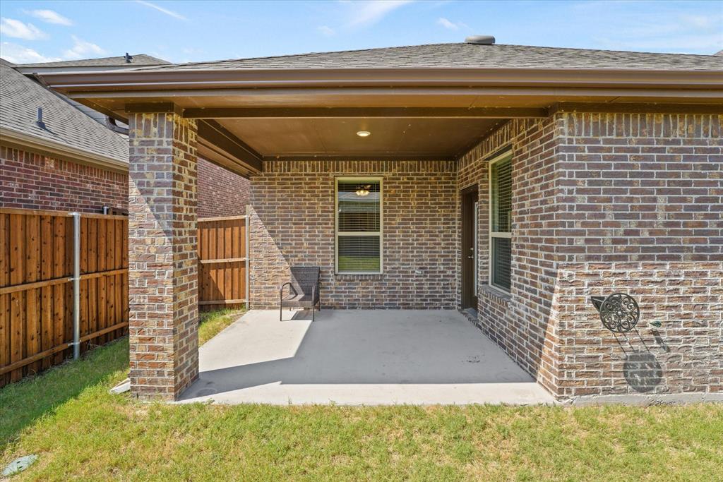 18117 Lakefront Court, Forney, TX 75126