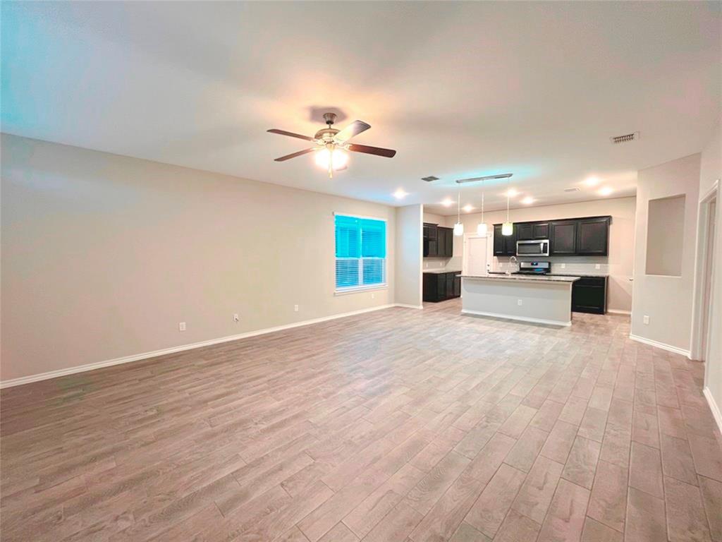 2990 Cedeno Drive, Heartland, TX 75126