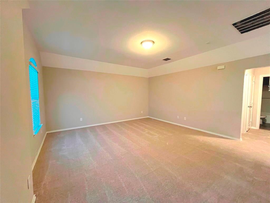 2990 Cedeno Drive, Heartland, TX 75126