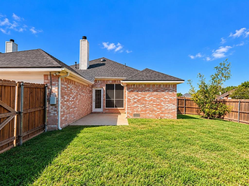 1906 Dartbrook Drive, Rowlett, TX 75089