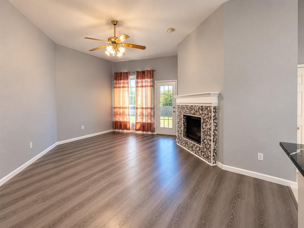 1906 Dartbrook Drive, Rowlett, TX 75089