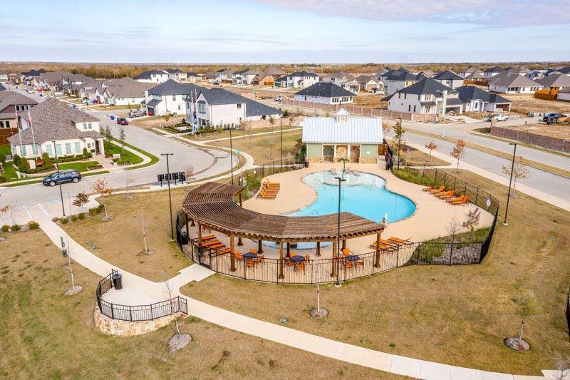 Creekside - Community Pool