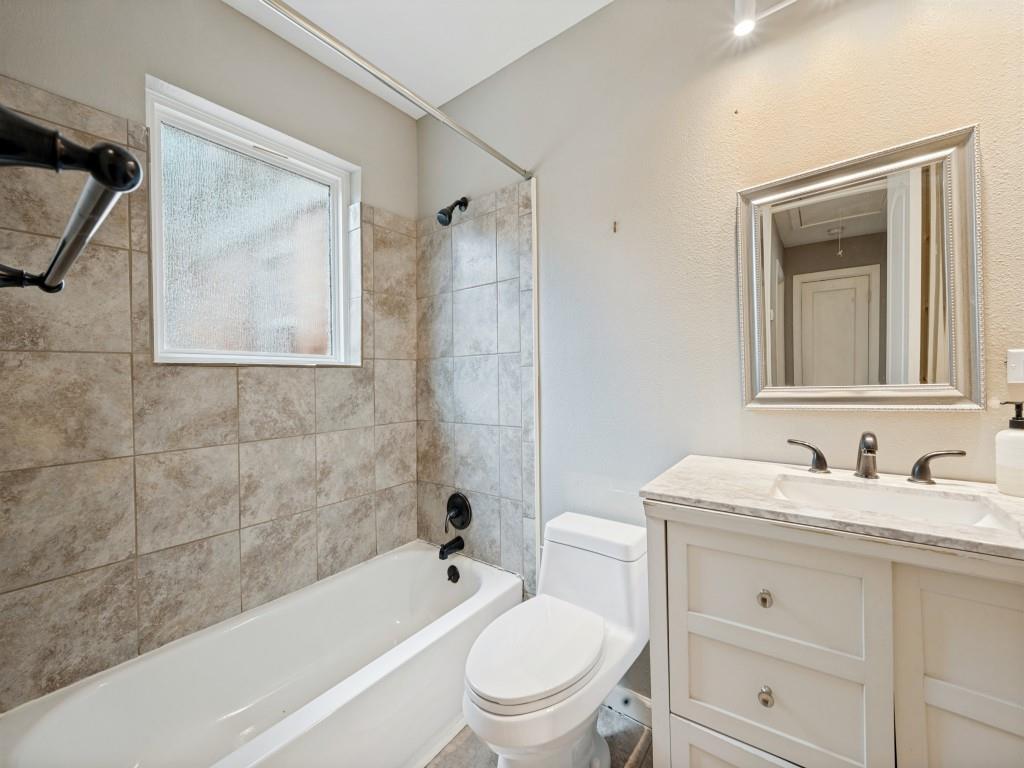 1718 Pat Drive, Dallas, TX 75228