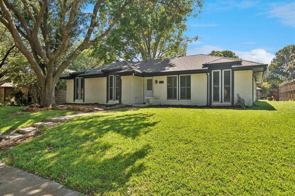 1704 Papeete Drive, Plano, TX 75075