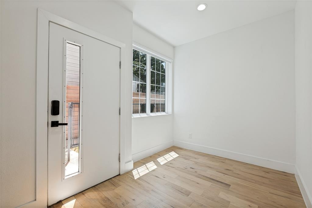 1910 Caddo Street, #B102, Dallas, TX 75204