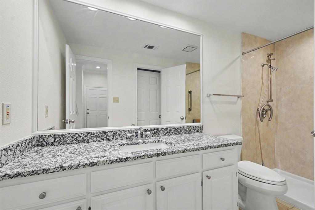 5825 Preston Valley Drive, Dallas, TX 75240