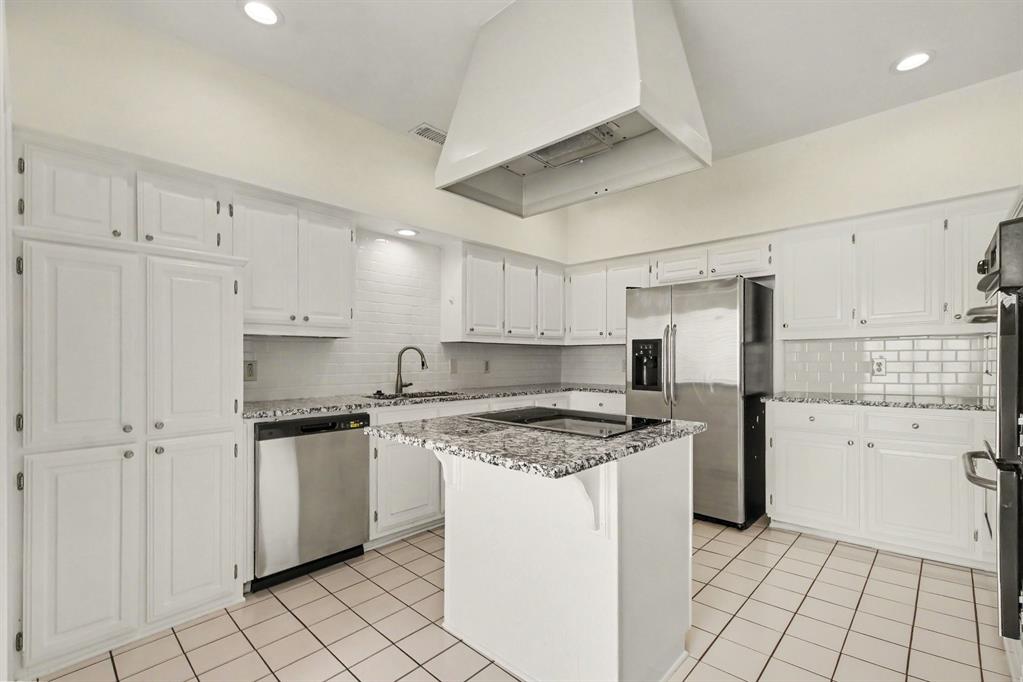 5825 Preston Valley Drive, Dallas, TX 75240