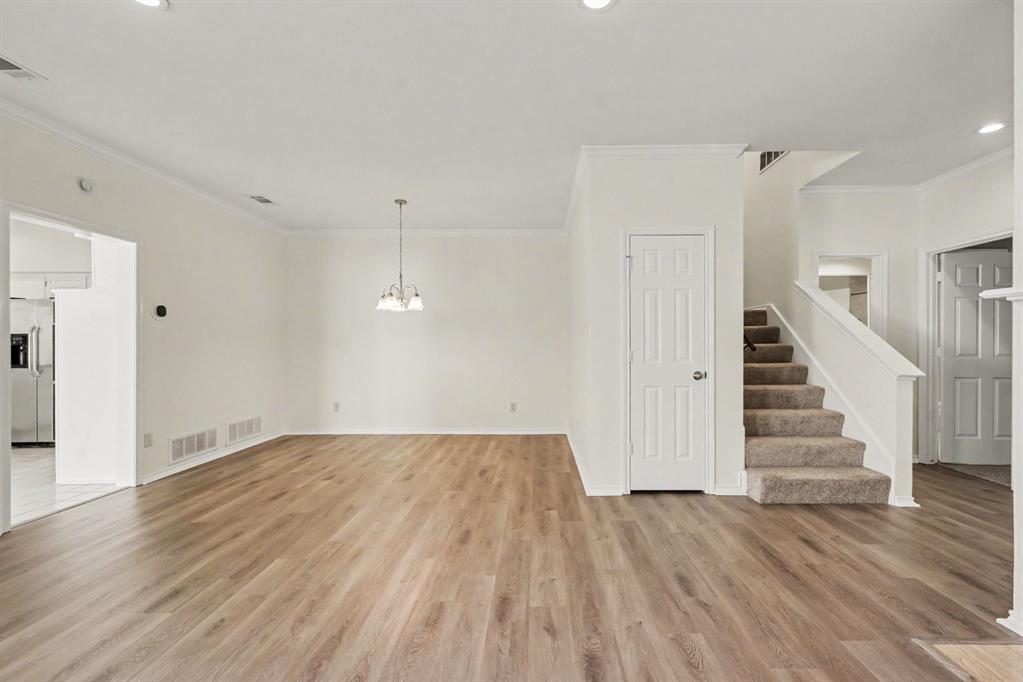 5825 Preston Valley Drive, Dallas, TX 75240