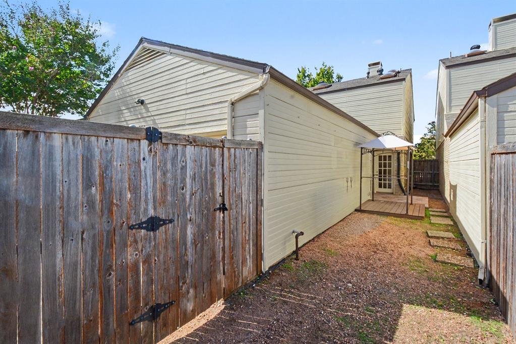 5825 Preston Valley Drive, Dallas, TX 75240
