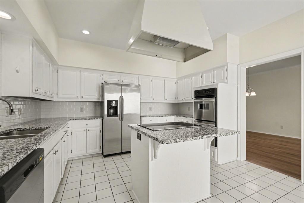 5825 Preston Valley Drive, Dallas, TX 75240