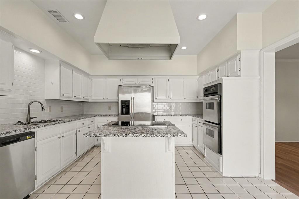 5825 Preston Valley Drive, Dallas, TX 75240