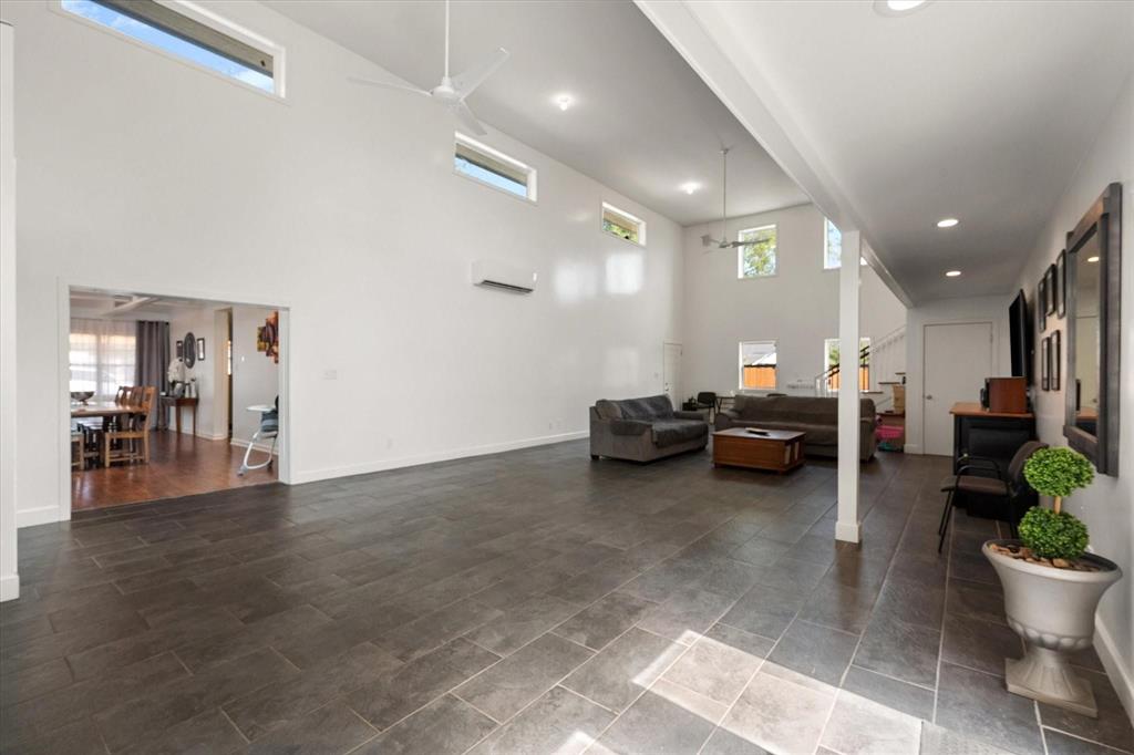 2548 Wood Valley Place, Dallas, TX 75211