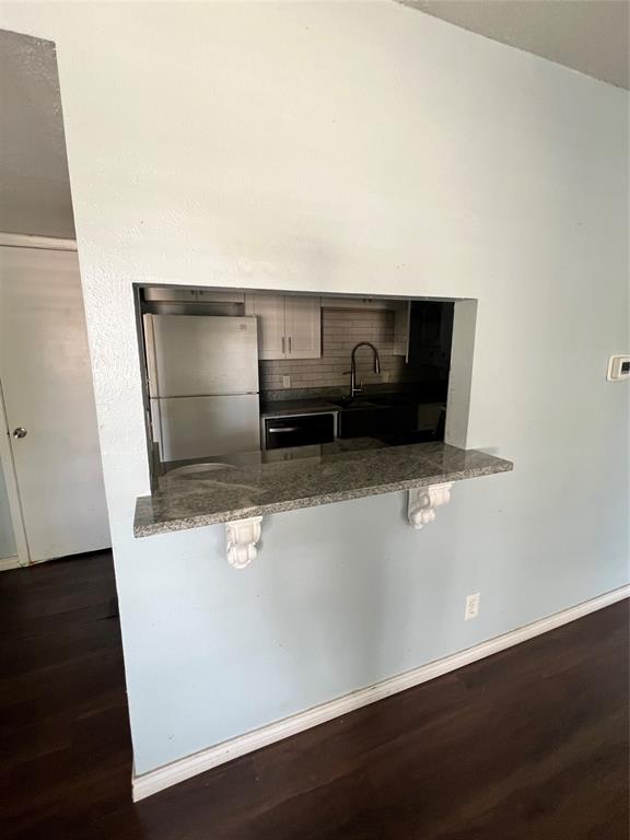 919 S Weatherred Drive, #204B, Richardson, TX 75080