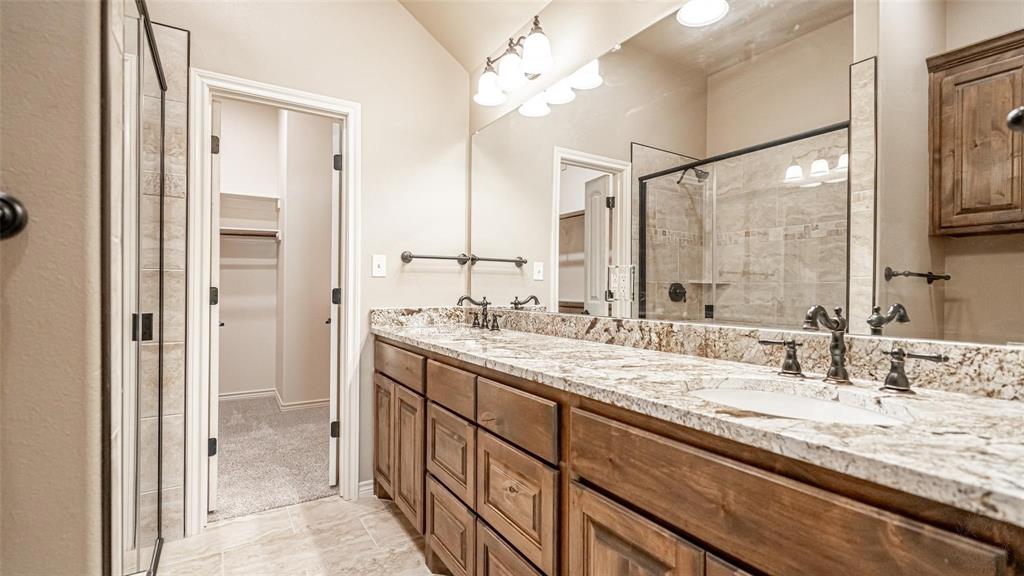 2510 Smokerise Trail, Granbury, TX 76048