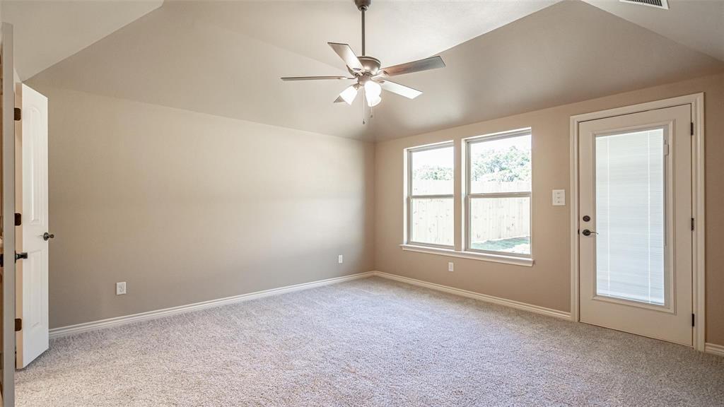 2510 Smokerise Trail, Granbury, TX 76048