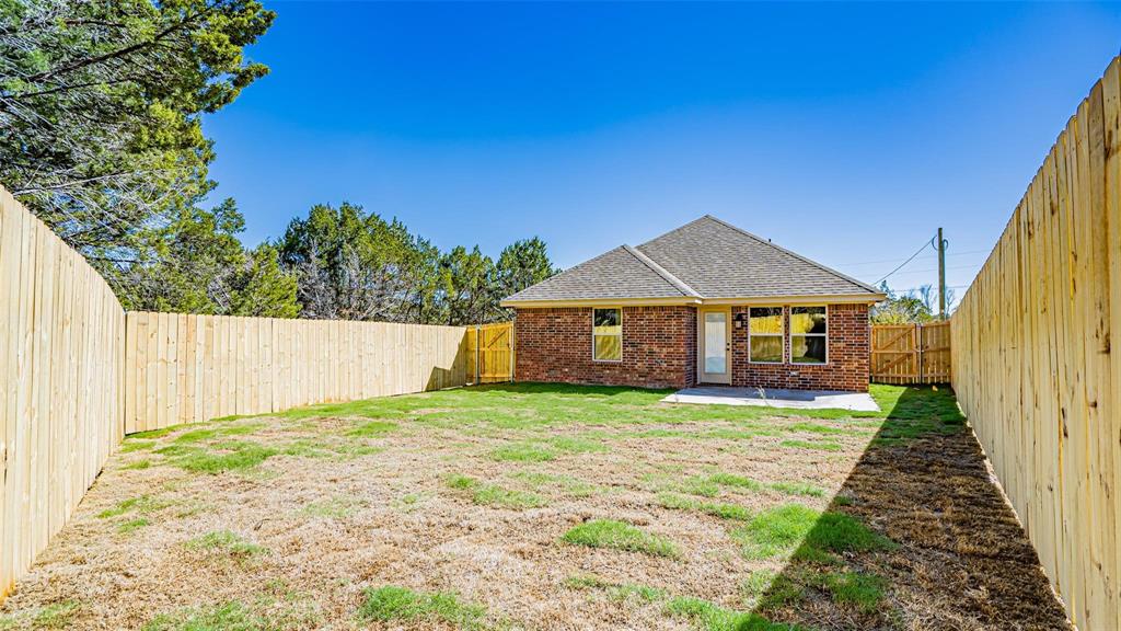 2510 Smokerise Trail, Granbury, TX 76048