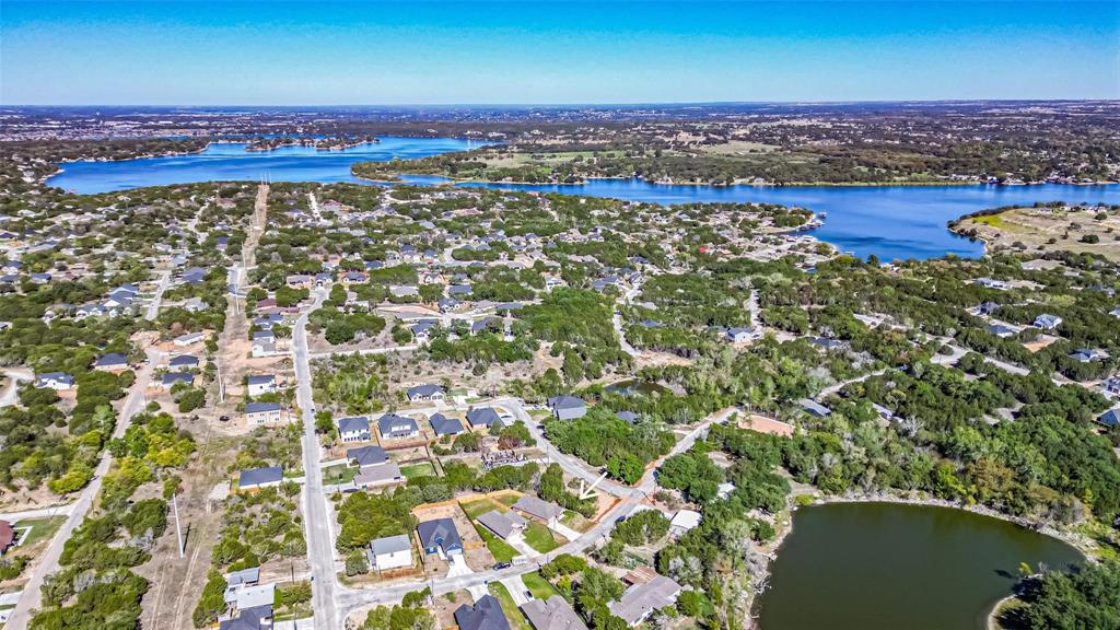 2510 Smokerise Trail, Granbury, TX 76048