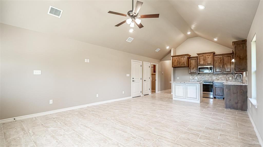 2510 Smokerise Trail, Granbury, TX 76048
