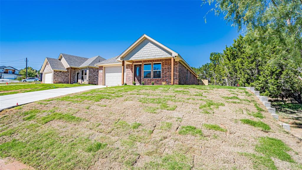 2510 Smokerise Trail, Granbury, TX 76048