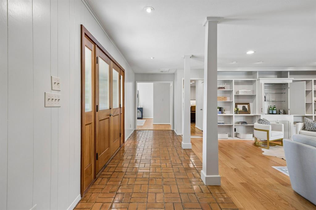 10115 Chesterton Drive, Dallas, TX 75238