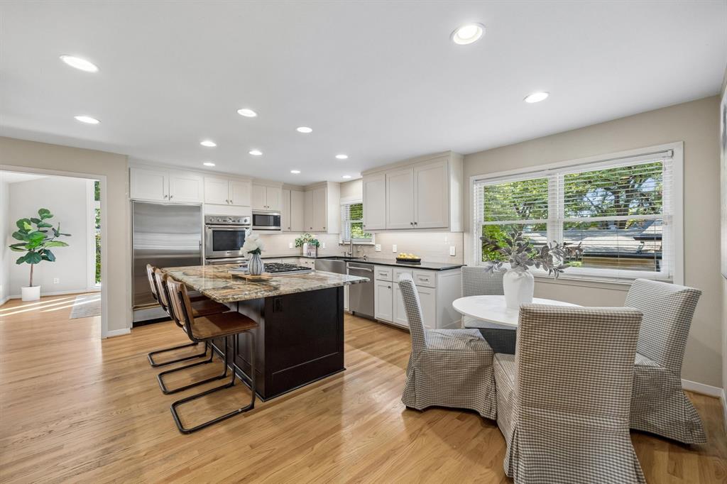 10115 Chesterton Drive, Dallas, TX 75238