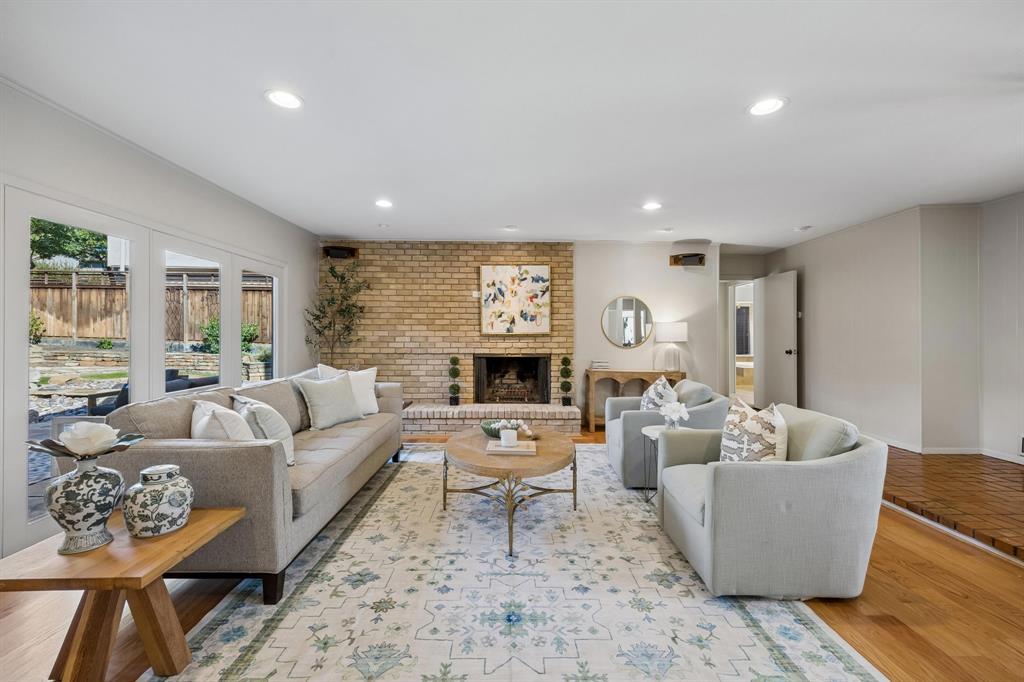 10115 Chesterton Drive, Dallas, TX 75238