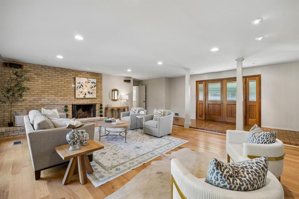 10115 Chesterton Drive, Dallas, TX 75238