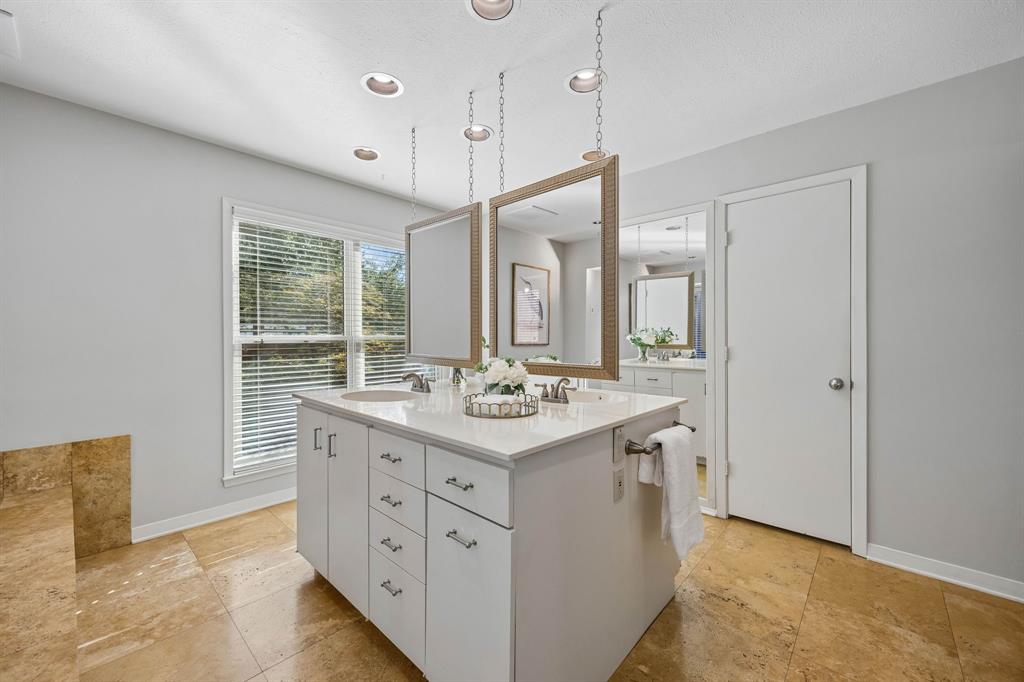 10115 Chesterton Drive, Dallas, TX 75238