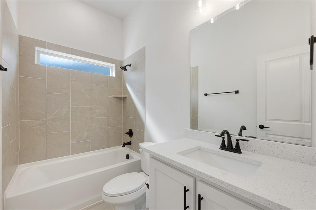 937 Cardinal Drive, Midlothian, TX 76065