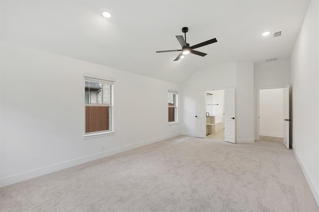 937 Cardinal Drive, Midlothian, TX 76065