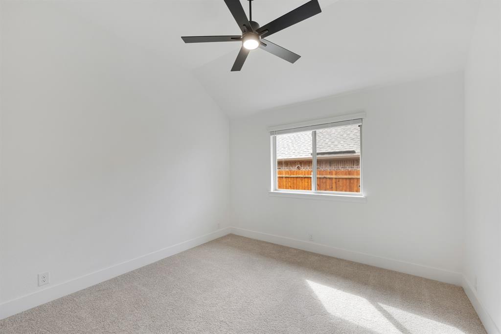 937 Cardinal Drive, Midlothian, TX 76065