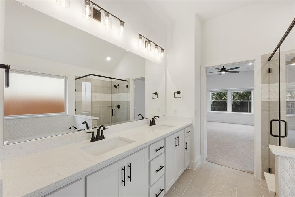 937 Cardinal Drive, Midlothian, TX 76065
