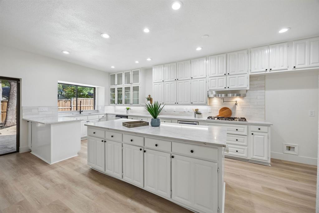 706 Royal Birkdale Drive, Garland, TX 75044